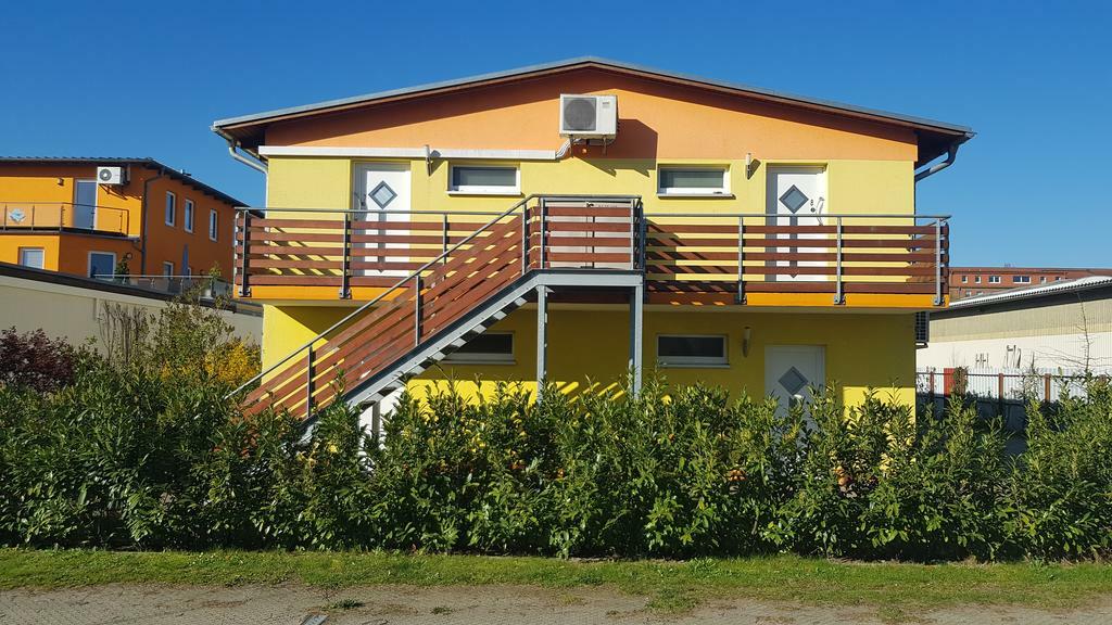 Appartement Vermietung Brunner Rostock Bagian luar foto